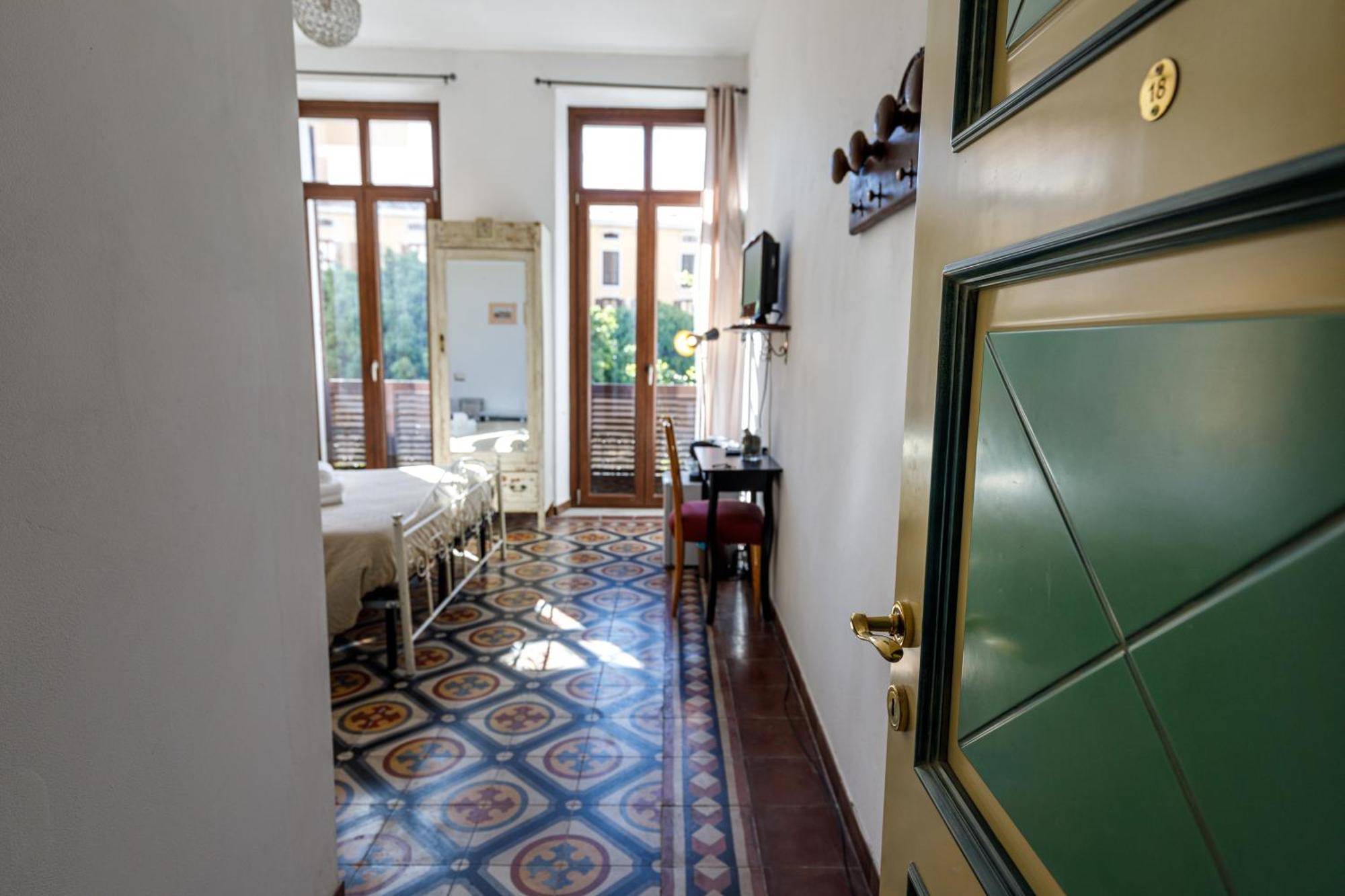 Onlyrooms III - Recommended For Under 30S Κάλιαρι Εξωτερικό φωτογραφία