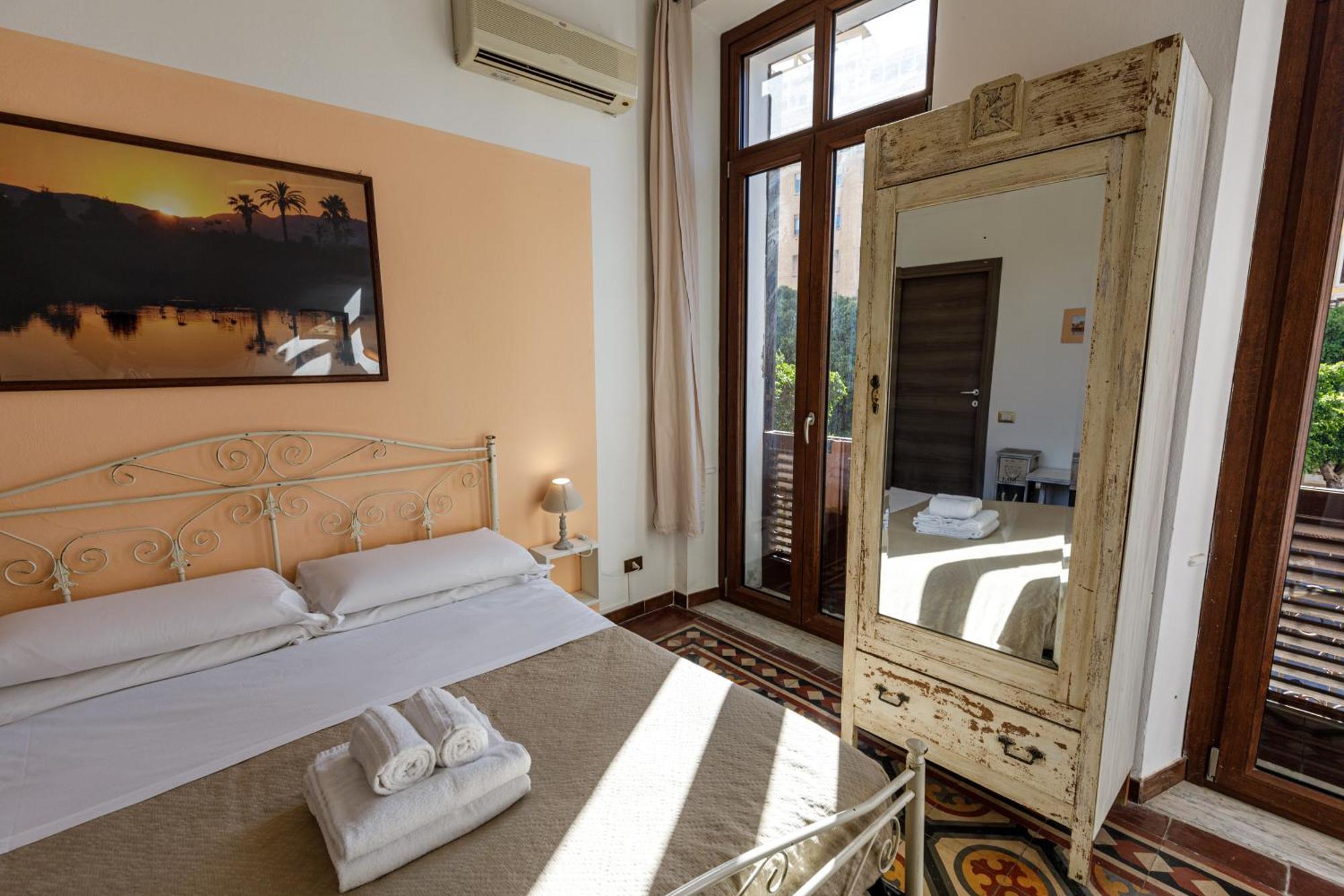 Onlyrooms III - Recommended For Under 30S Κάλιαρι Εξωτερικό φωτογραφία