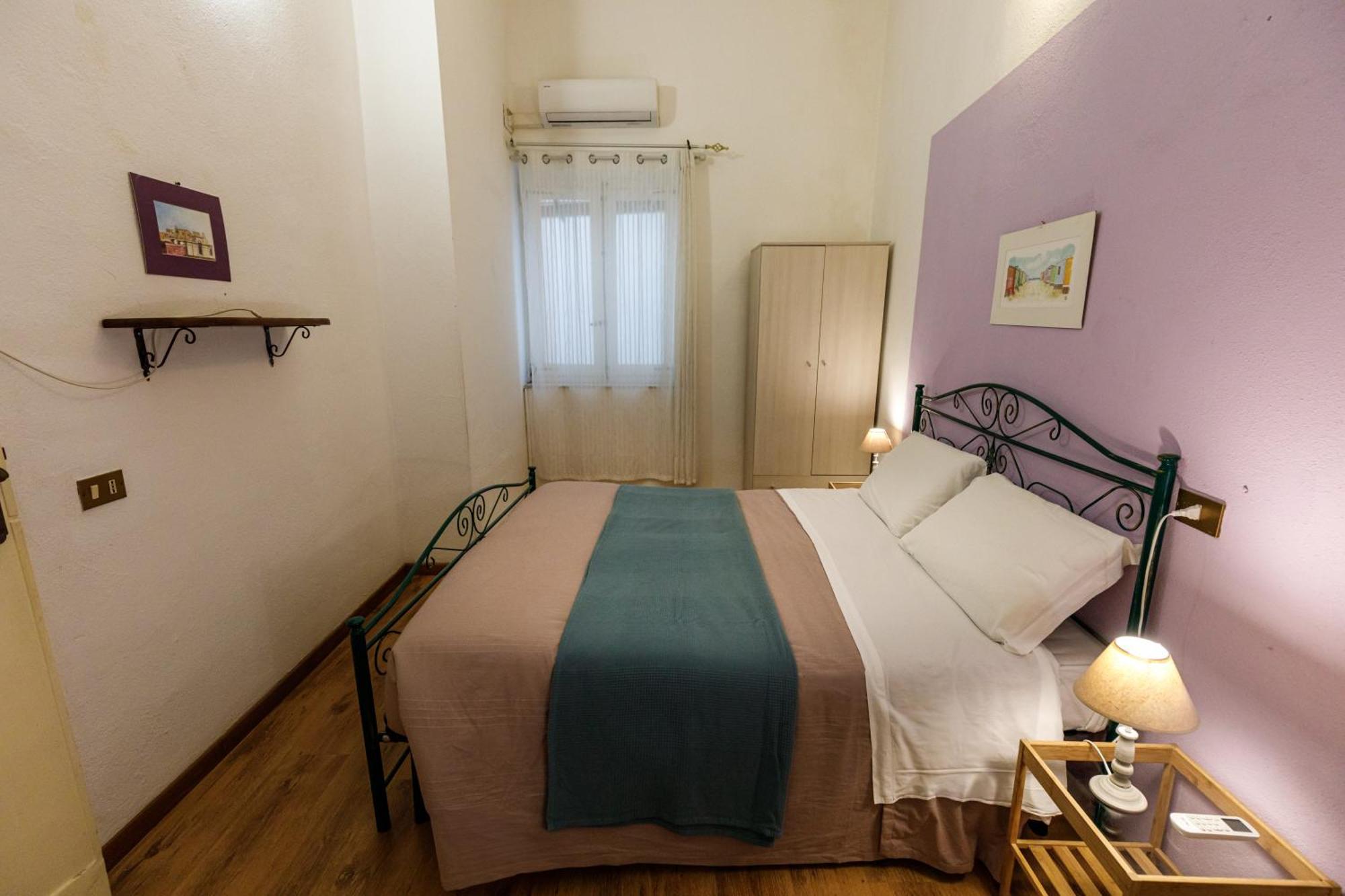 Onlyrooms III - Recommended For Under 30S Κάλιαρι Δωμάτιο φωτογραφία