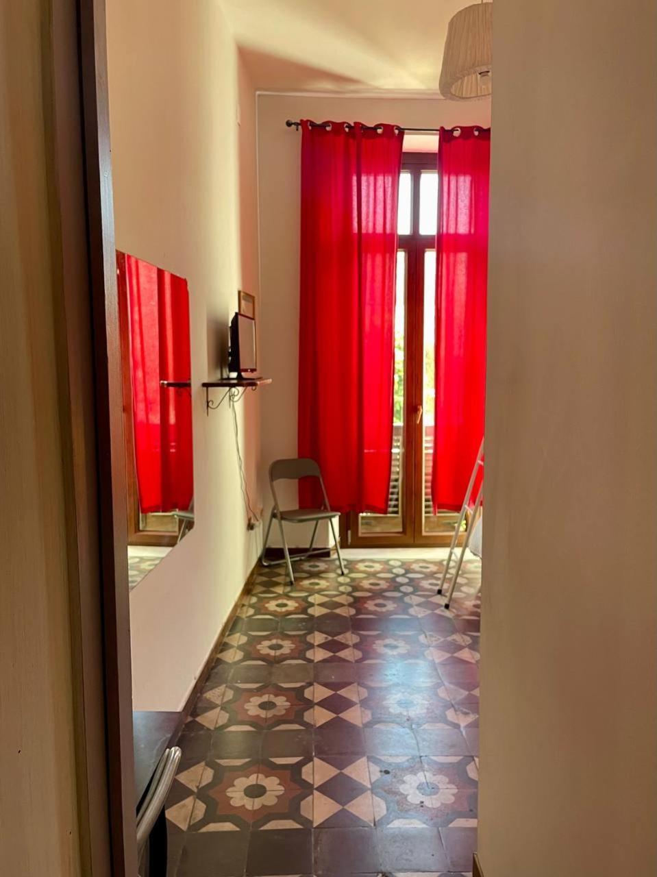 Onlyrooms III - Recommended For Under 30S Κάλιαρι Εξωτερικό φωτογραφία