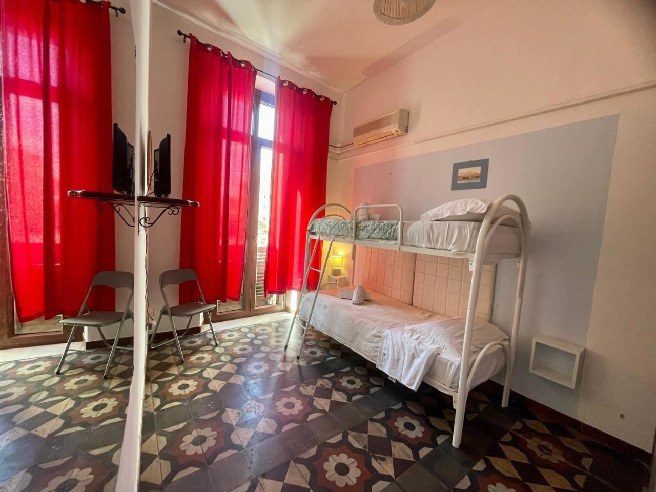 Onlyrooms III - Recommended For Under 30S Κάλιαρι Εξωτερικό φωτογραφία